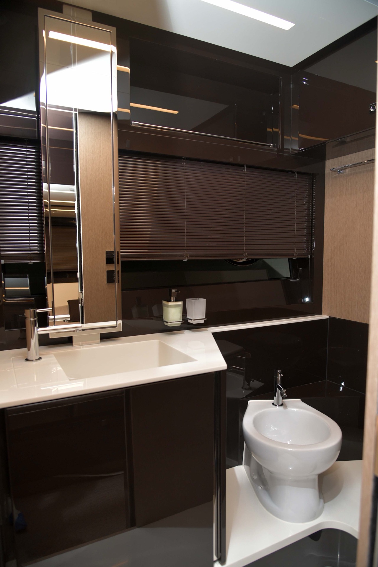 RIVA 56' RIVALE - Miniatura 10