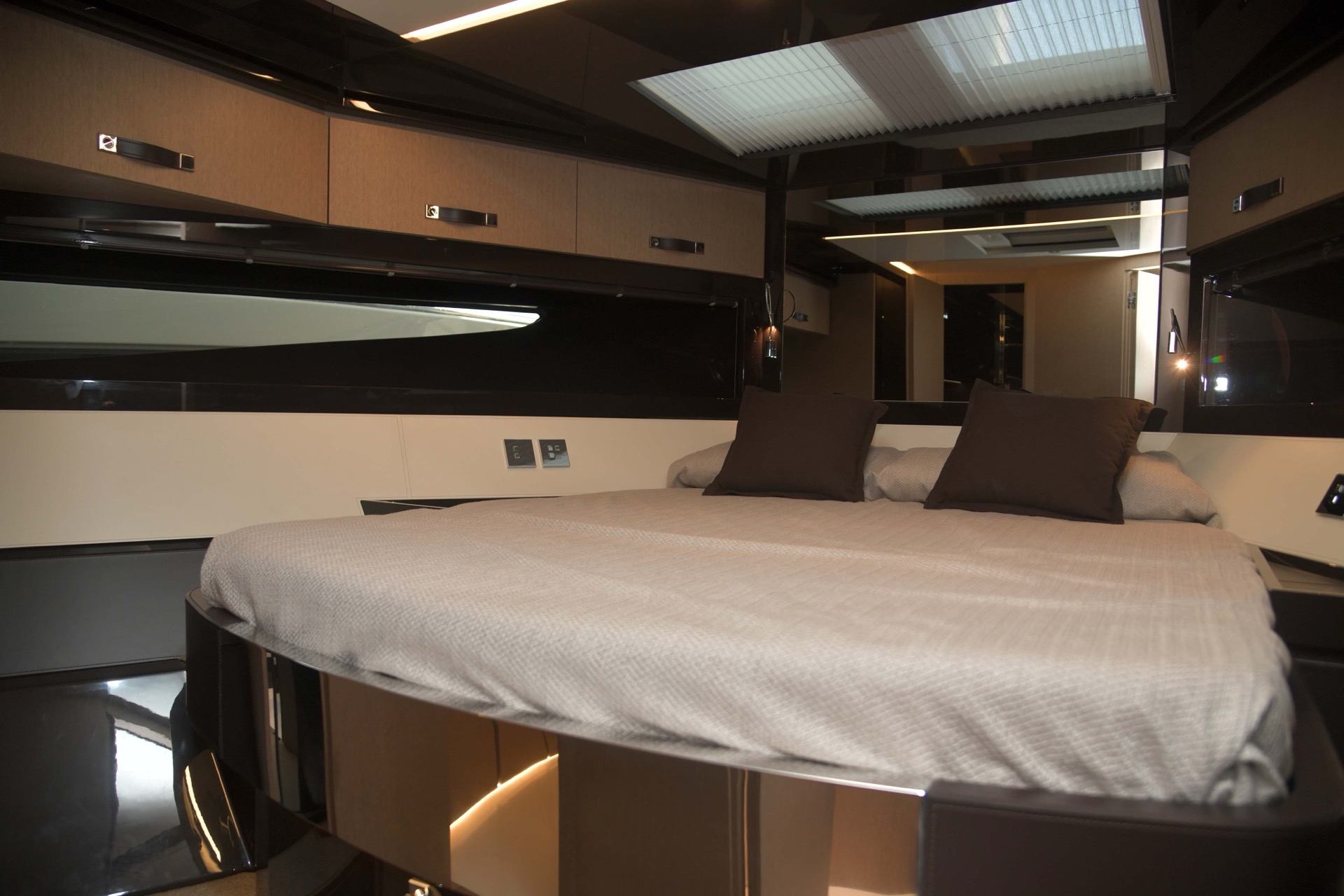 RIVA 56' RIVALE - Miniatura 12